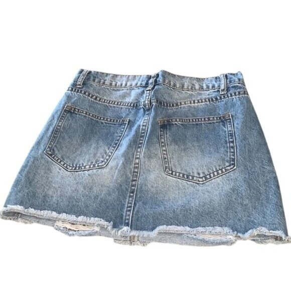 Forever 21 Distressed Denim Mini Skirt Size 26 - Picture 5 of 8